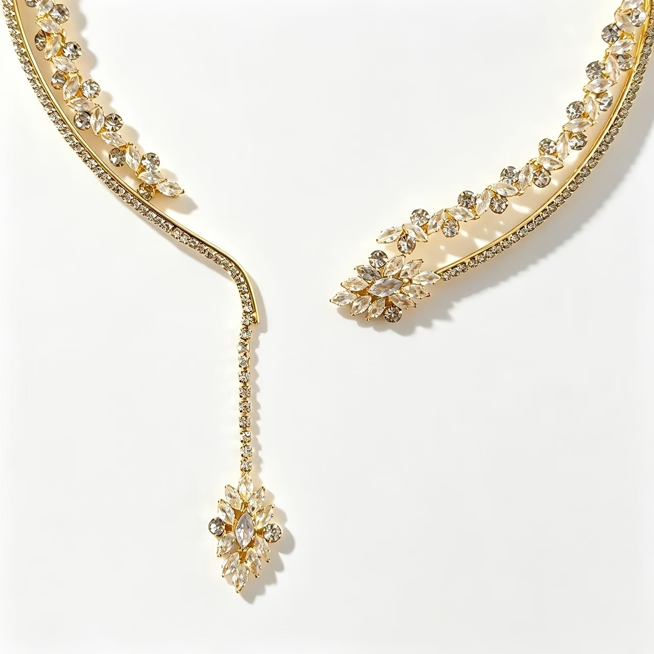 Women's Double-Layer Leaf Choker Necklace with Rhinestone Pendant